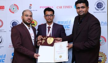 Indian Best Leadership Achievers received award