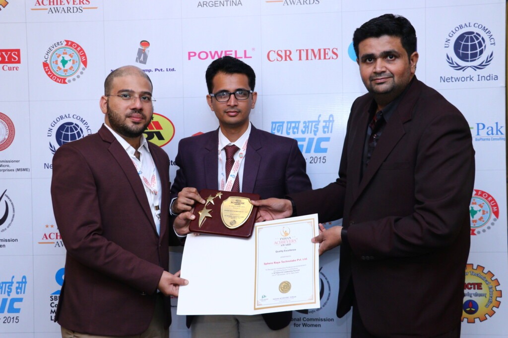 Indian Best Leadership Achievers received award