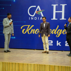 Center Stage at the Knowledge Conclave Center Stage at the Knowledge Conclave
