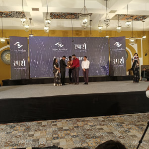 Receiving Sparsh Award image Receiving Sparsh Award image-AJ3