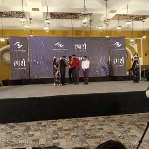 Receiving Sparsh Award image Receiving Sparsh Award image-AJ3